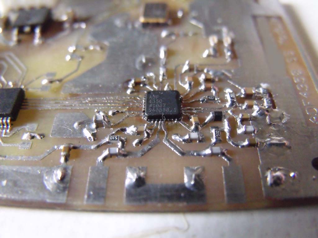 16_ADF4350Closeup_2.jpg
